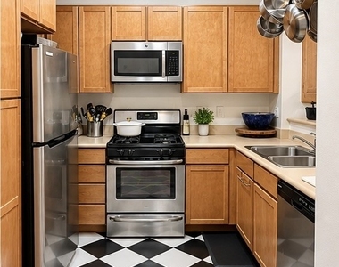 6400 Crescent Park East - Photo Thumbnail 2