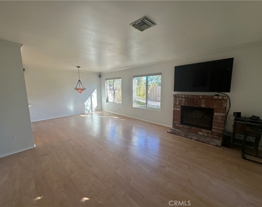 2602 Calle Elegante - Photo Thumbnail 9