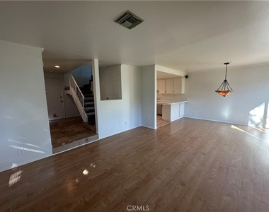 2602 Calle Elegante - Photo Thumbnail 10