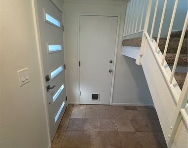 2602 Calle Elegante - Photo Thumbnail 3