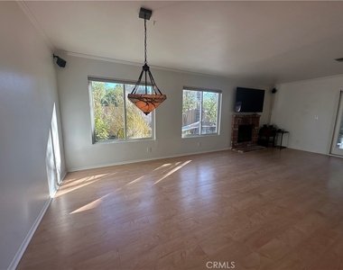 2602 Calle Elegante - Photo Thumbnail 13