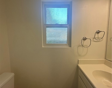 2602 Calle Elegante - Photo Thumbnail 6