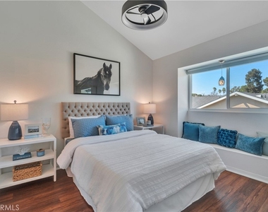2721 Gramercy Avenue - Photo Thumbnail 11