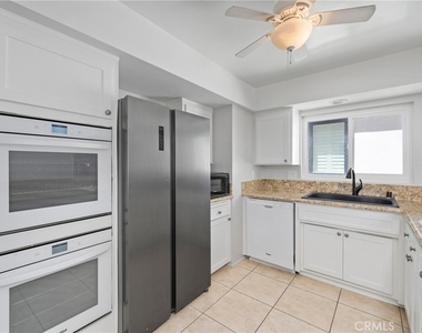 131 Opal Ave - Photo Thumbnail 4
