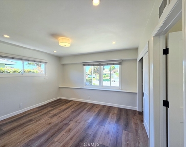872 N Karen Way - Photo Thumbnail 20