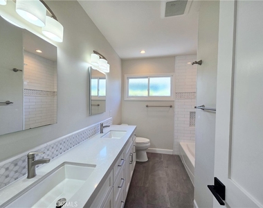 872 N Karen Way - Photo Thumbnail 27