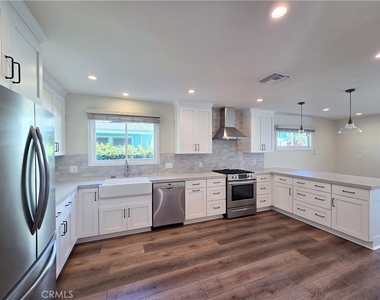 872 N Karen Way - Photo Thumbnail 14