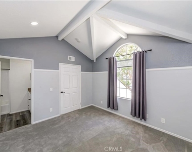 900 W Country View - Photo Thumbnail 16