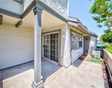900 W Country View - Photo Thumbnail 20