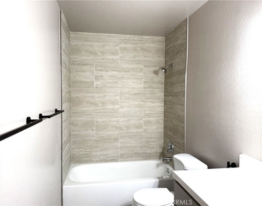 16661 Blanton - Photo Thumbnail 11