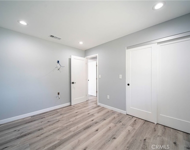 14215 Ragus Street - Photo Thumbnail 10