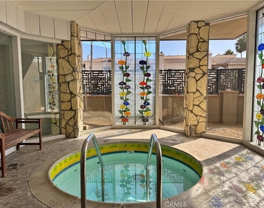 230 S Catalina Avenue - Photo Thumbnail 13
