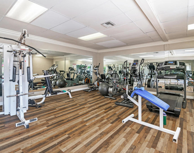 20224 Cohasset Street - Photo Thumbnail 26