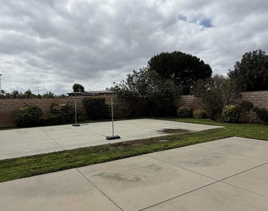 62 W Avenida De Los Arboles - Photo Thumbnail 20