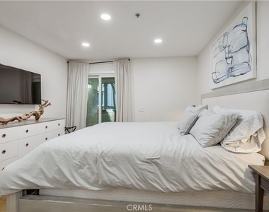 26 Corniche Drive - Photo Thumbnail 23