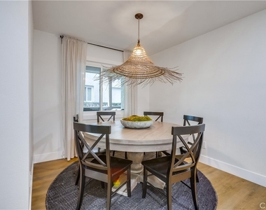 26 Corniche Drive - Photo Thumbnail 12