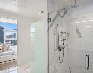 1388 Kettner Boulevard - Photo Thumbnail 15