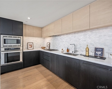 1388 Kettner Boulevard - Photo Thumbnail 4