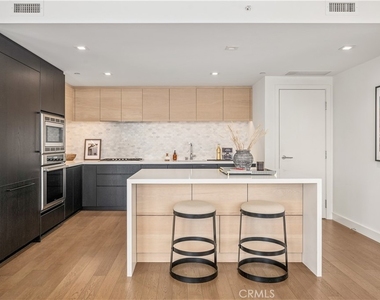 1388 Kettner Boulevard - Photo Thumbnail 3