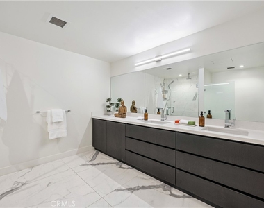 1388 Kettner Boulevard - Photo Thumbnail 17