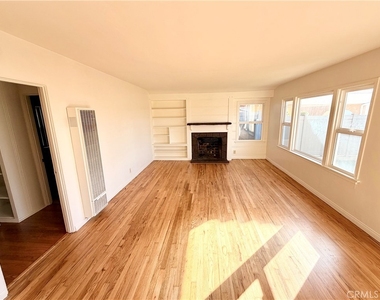 116 Avenida Santa Margarita - Photo Thumbnail 3