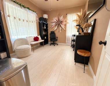 13018 Acacia - Photo Thumbnail 12