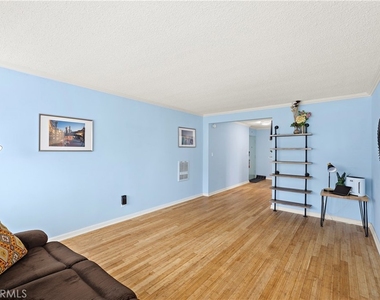 335 Cedar Ave #315 - Photo Thumbnail 10
