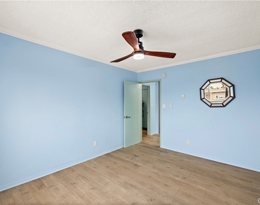 335 Cedar Ave #315 - Photo Thumbnail 14