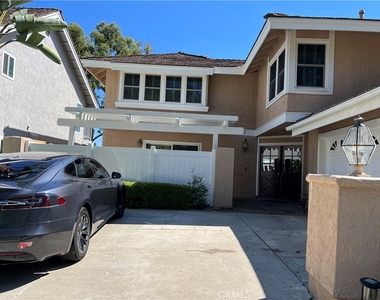 30542 N Hampton - Photo Thumbnail 5
