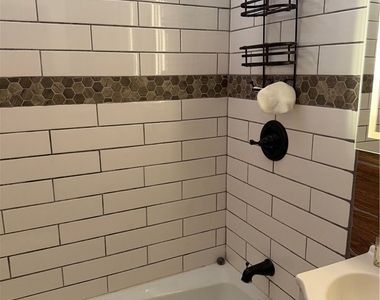 3560 Hollyberry - Photo Thumbnail 17
