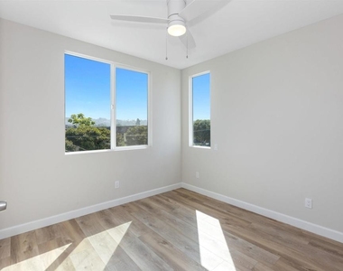 2714 Camulos Street - Photo Thumbnail 21
