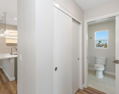 2714 Camulos Street - Photo Thumbnail 38