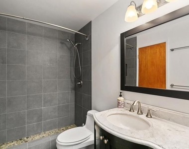 701 Marsolan Avenue - Photo Thumbnail 24