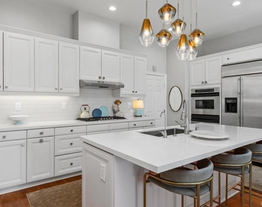 6789 Avena Court - Photo Thumbnail 15