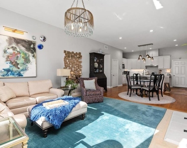 6789 Avena Court - Photo Thumbnail 11