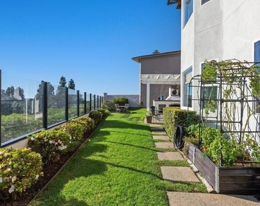 6789 Avena Court - Photo Thumbnail 37