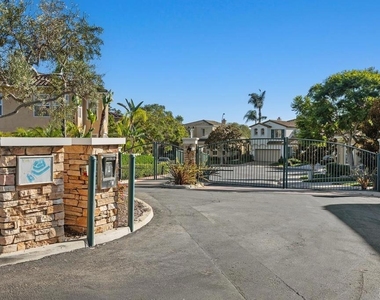 6789 Avena Court - Photo Thumbnail 40