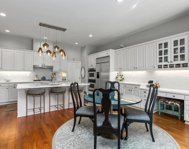 6789 Avena Court - Photo Thumbnail 12