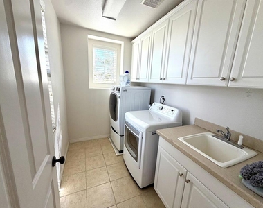 5640 Shasta Daisy Trail - Photo Thumbnail 16