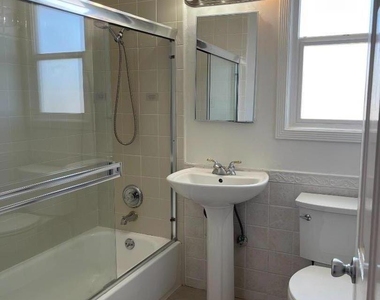 627 Midway Avenue - Photo Thumbnail 24
