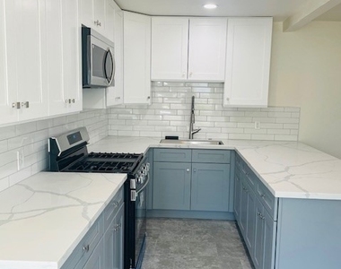 73880 Santa Rosa Way - Photo Thumbnail 2