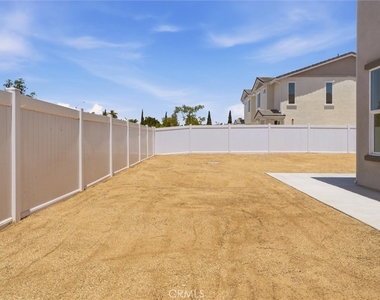 10665 Alborz Ct. - Photo Thumbnail 28