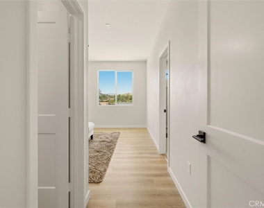 10665 Alborz Ct. - Photo Thumbnail 18