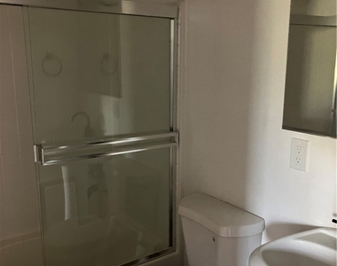 1118 W Palm - Photo Thumbnail 2