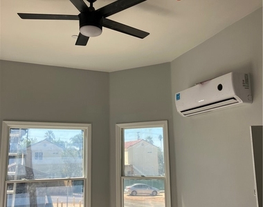 1118 W Palm - Photo Thumbnail 6