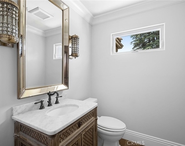 4624 Lasheart Drive - Photo Thumbnail 9