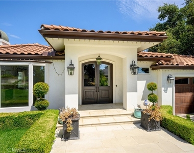 4624 Lasheart Drive - Photo Thumbnail 1