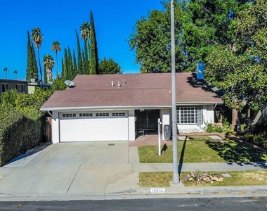 18119 Calvert Street - Photo Thumbnail 2