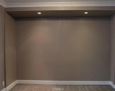 610 Brittania Street - Photo Thumbnail 8