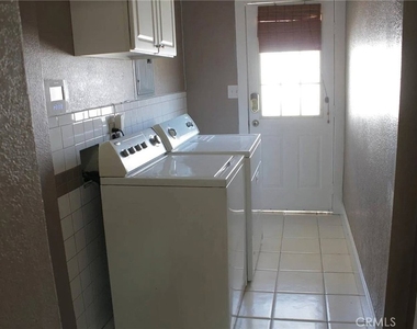 610 Brittania Street - Photo Thumbnail 19